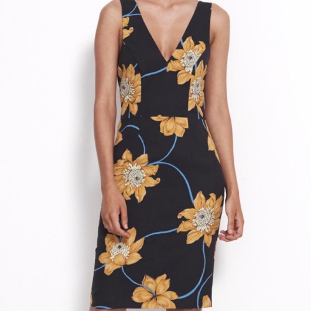 Shilla the Label Play Floral Bodycon Dress